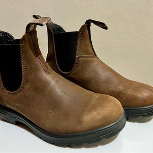 Blundstone
